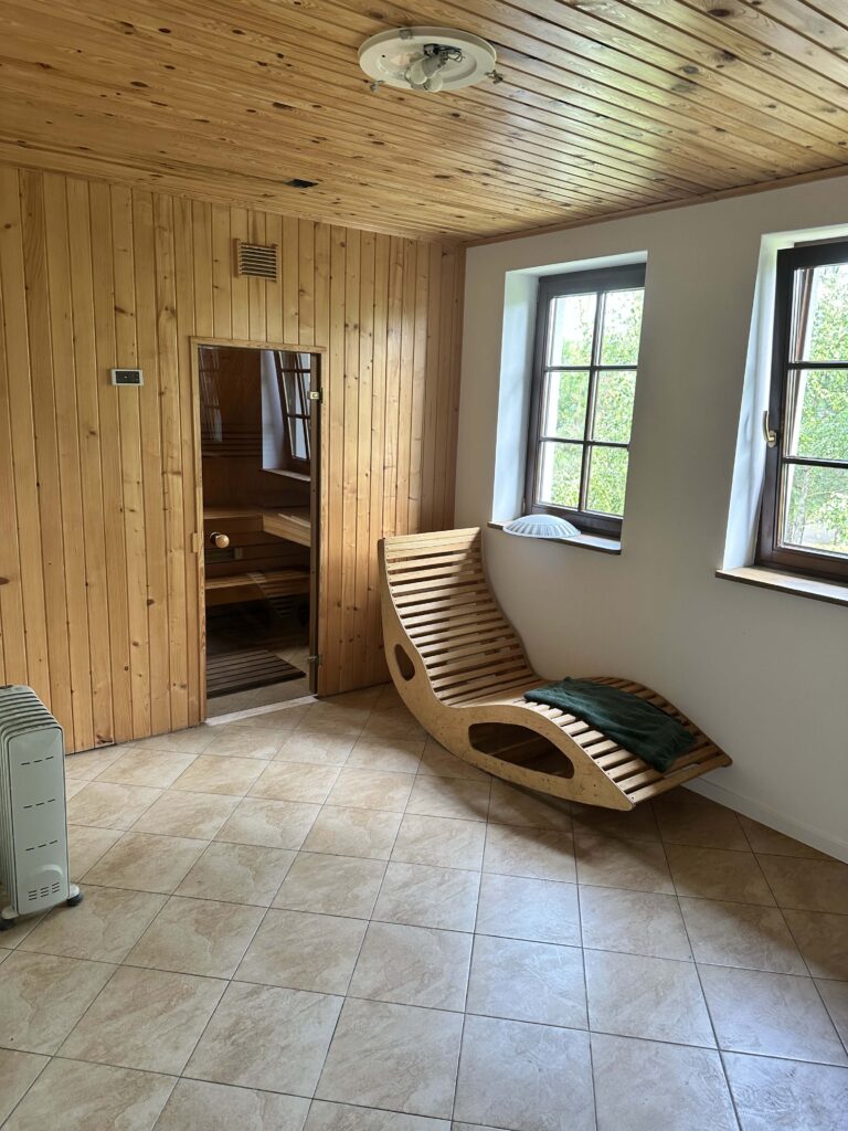 Nowoczesny salon po wykończeniu