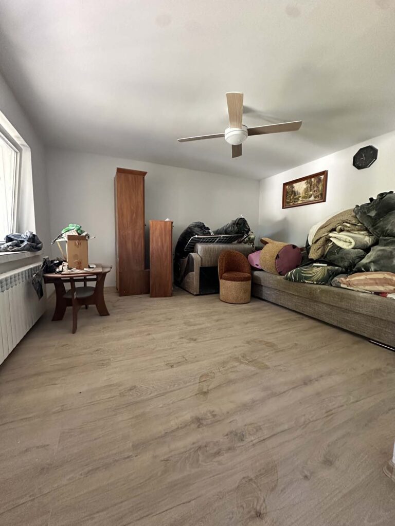 Nowoczesny salon po wykończeniu