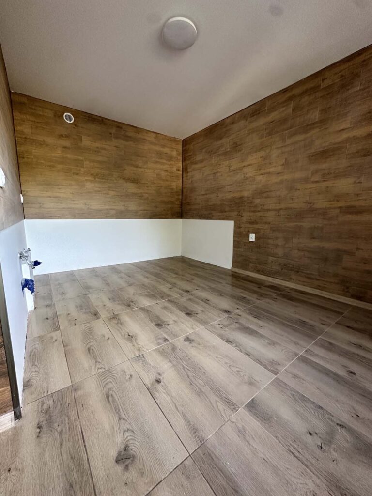 Nowoczesny salon po wykończeniu